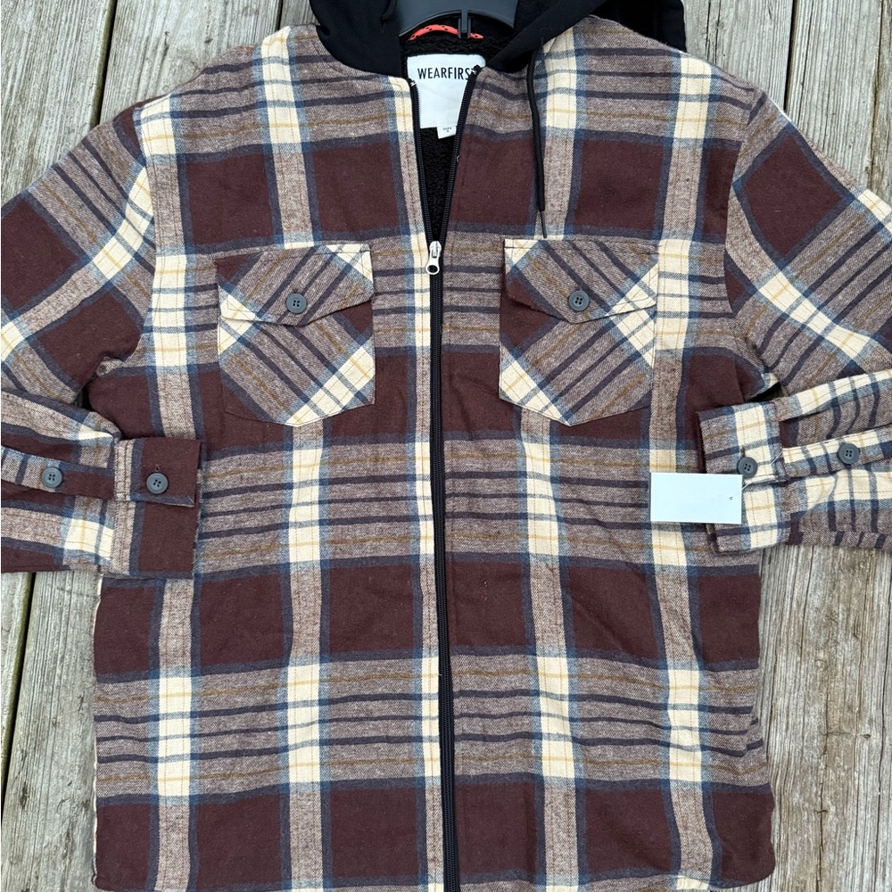 Wearfirst Plaid Hooded Sherpa lined men’s shacket/ jacket size small